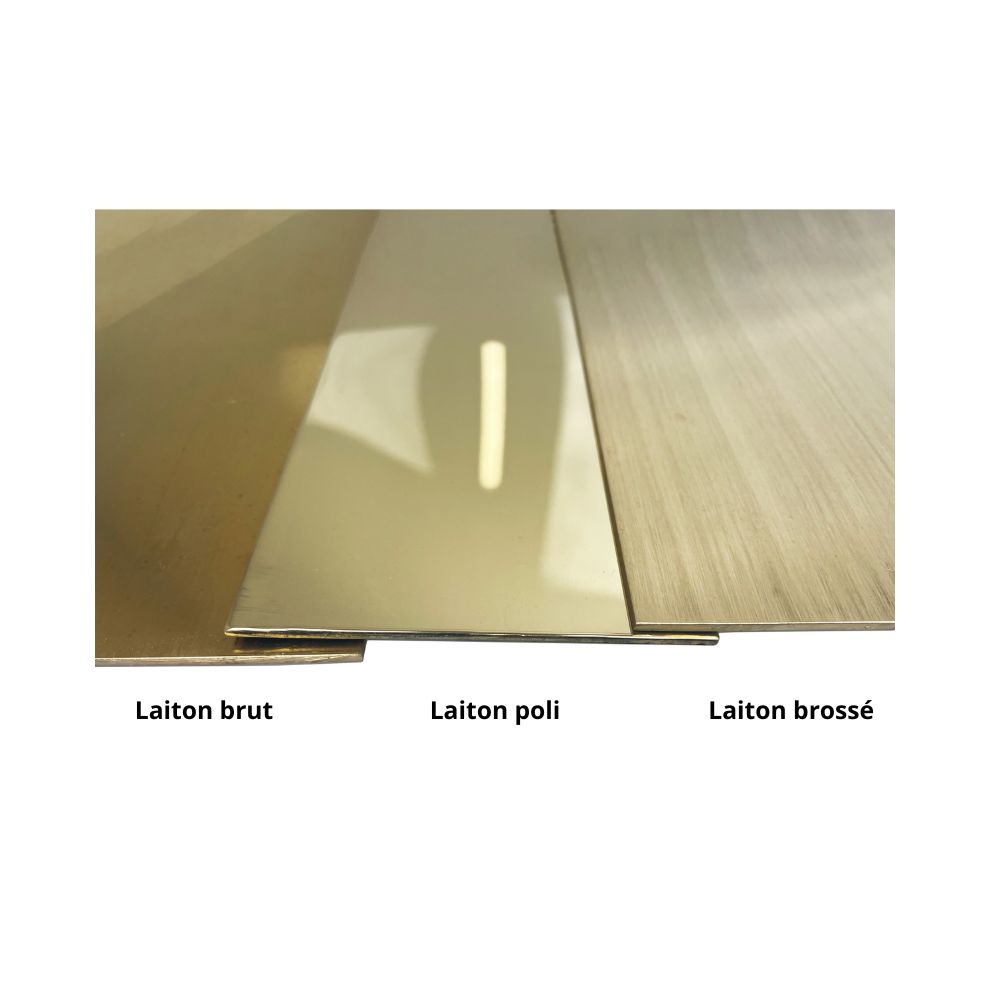 Méplats en laiton pour plinthes