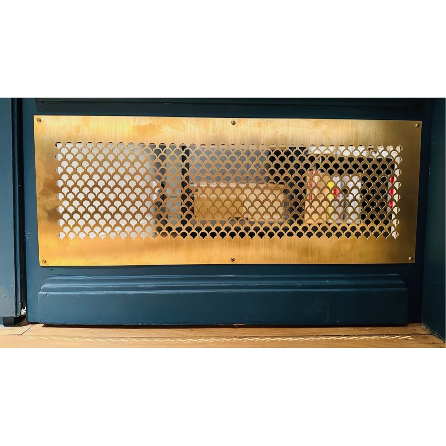 grille d'aération et ventilation sur-mesure en laiton poli