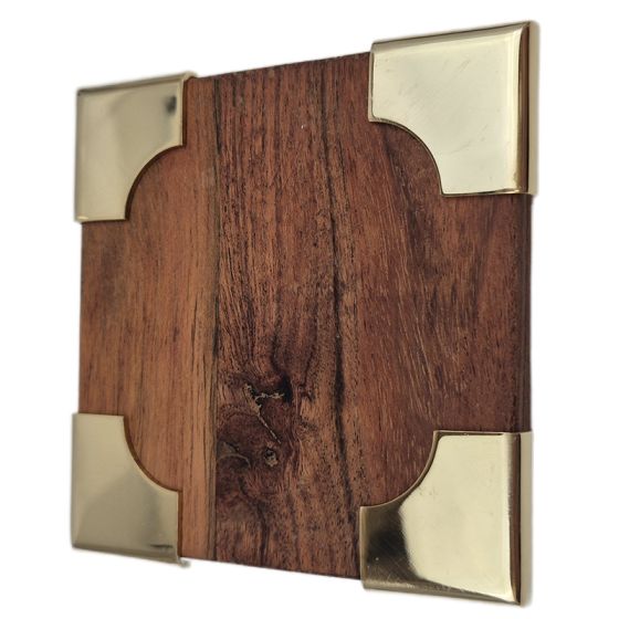 Lot de 8 petits angles 30 x 30 mm avec rebord en laiton