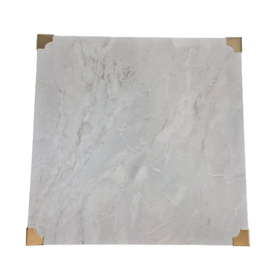 Lot de 8 petits angles 30 x 30 mm avec rebord en laiton