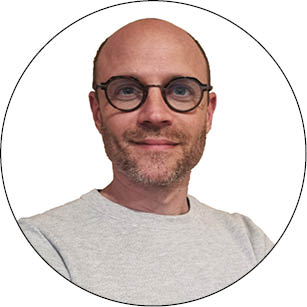 photo de guillaume responsable atelier sur-mesure